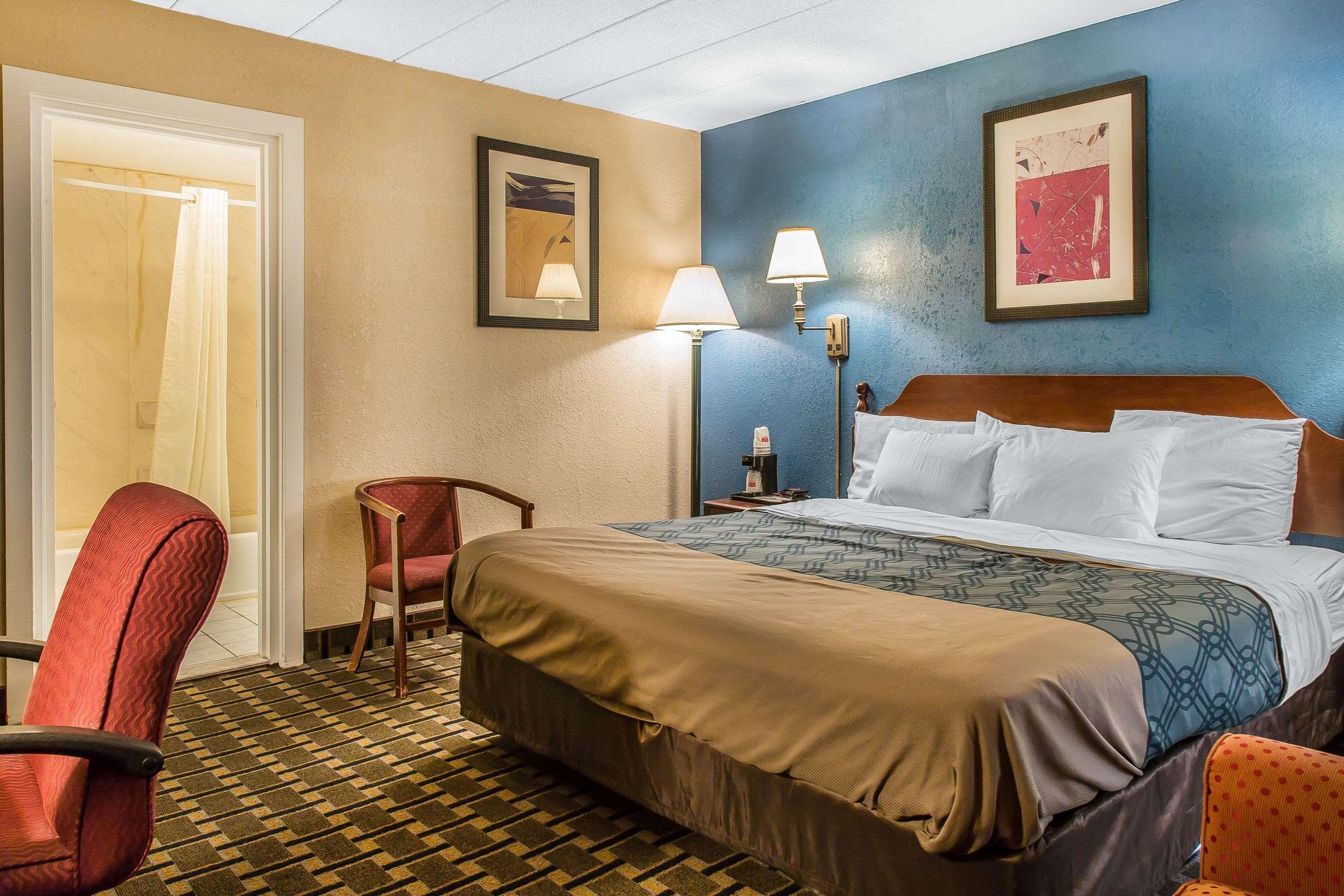 Econo Lodge Cranston - Providence Esterno foto