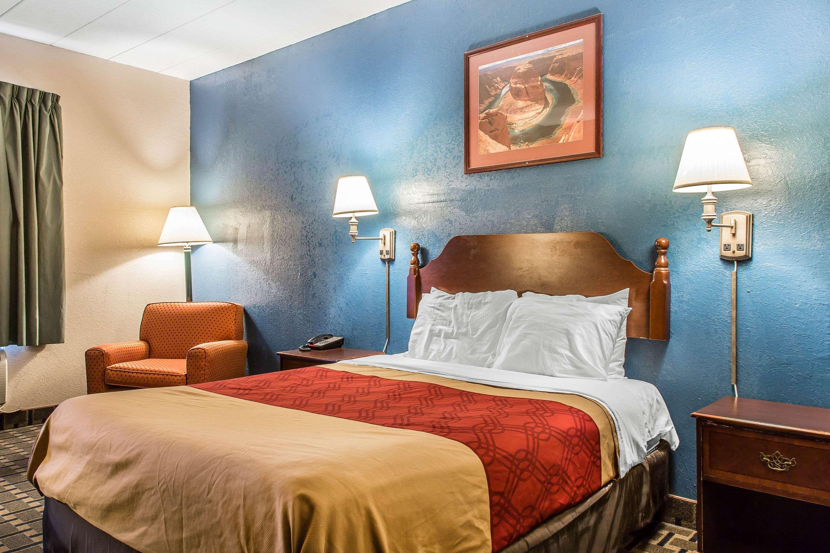 Econo Lodge Cranston - Providence Esterno foto